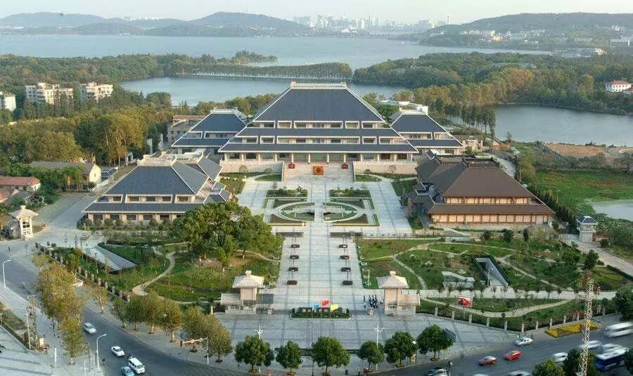 湖北省博物馆