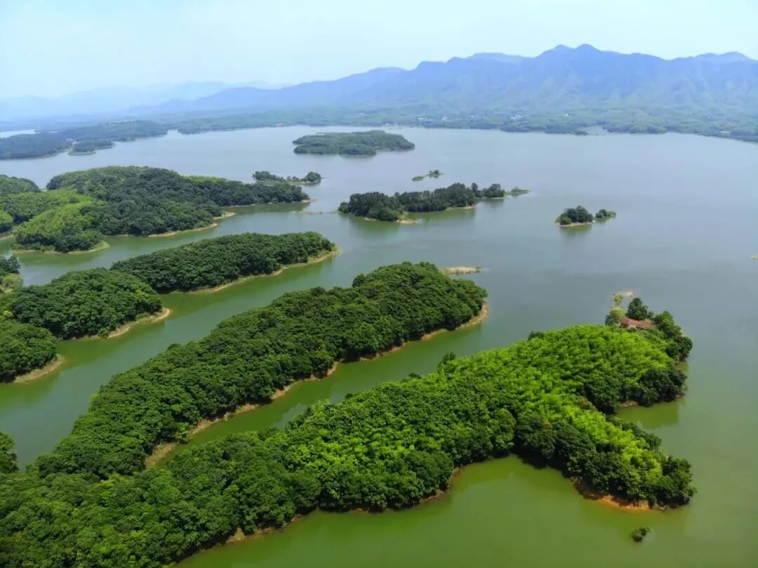 湖北有名的湖泊有哪些,这7个美丽湖泊等你游玩