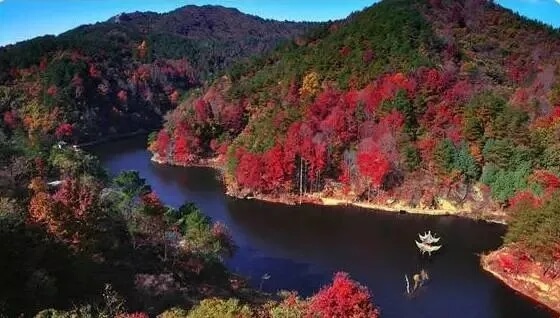 湖北秋季旅游攻略，分享9大赏红叶的好去处