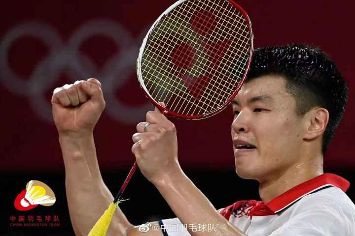 王懿律个人资料(王懿律用黄东萍的毛巾)