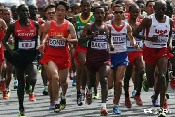 马拉松跑全程是多少公里,一般人马拉松多久跑完算合格
