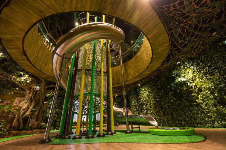 “奇幻丛林”家庭游乐中心成热门打卡地 | 佛罗伦萨小镇——上海和成都名品奥特莱斯九月正式揭幕