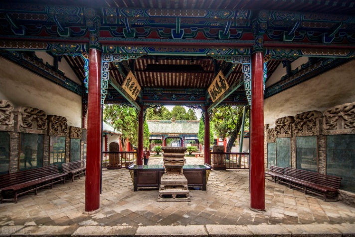 2021 成都景点攻略（宽窄巷子、锦里、武侯祠、杜甫草堂