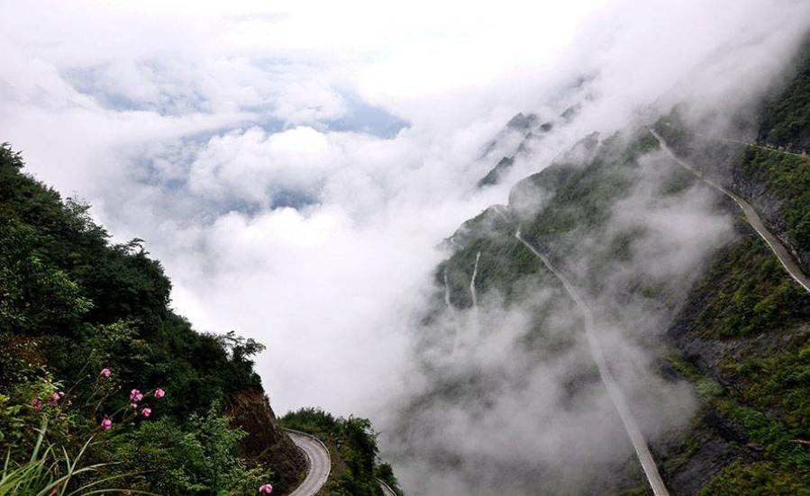 湖北秋季自驾游攻略，体验十条风景绝美的公路