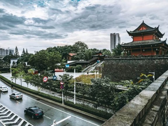 武昌起义门景点介绍，带你探索古城之旅