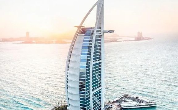全球最美五星级酒店——迪拜帆船酒店